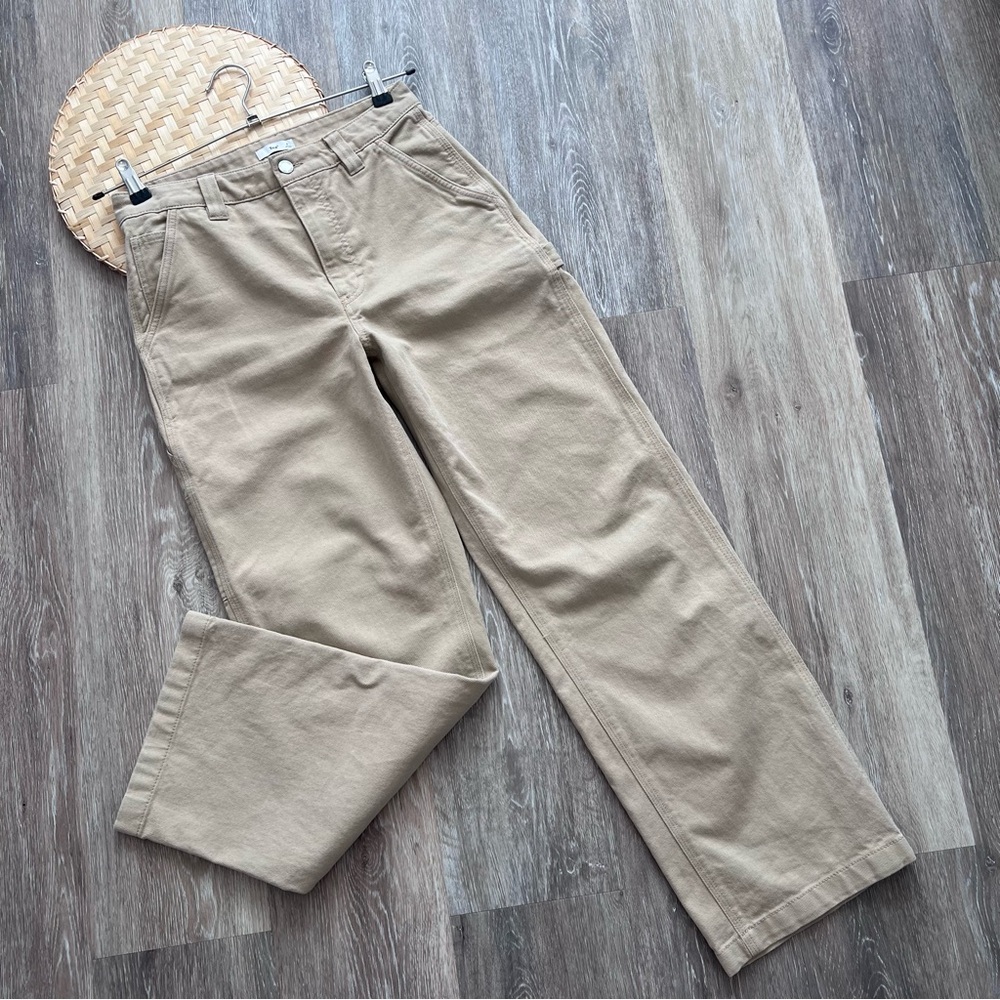 Aritzia‎ TNA Greenwich cargo pants